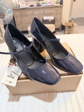 Zara Patent Leather Navy Mary Jane Block Heel Pumps Size 7 1/2 NWT